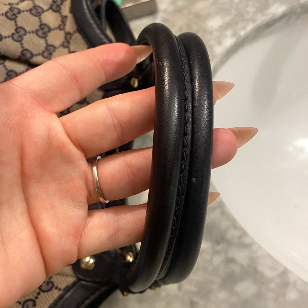 Gucci - Picture 3 of 7